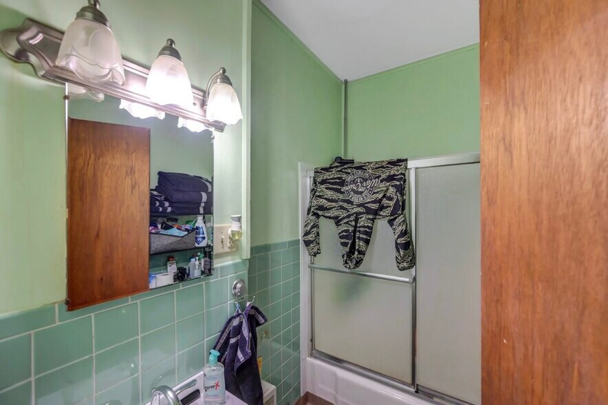 More Photos Of 535 Green Ridge St, Scranton Storefront Retail Residential For Sale