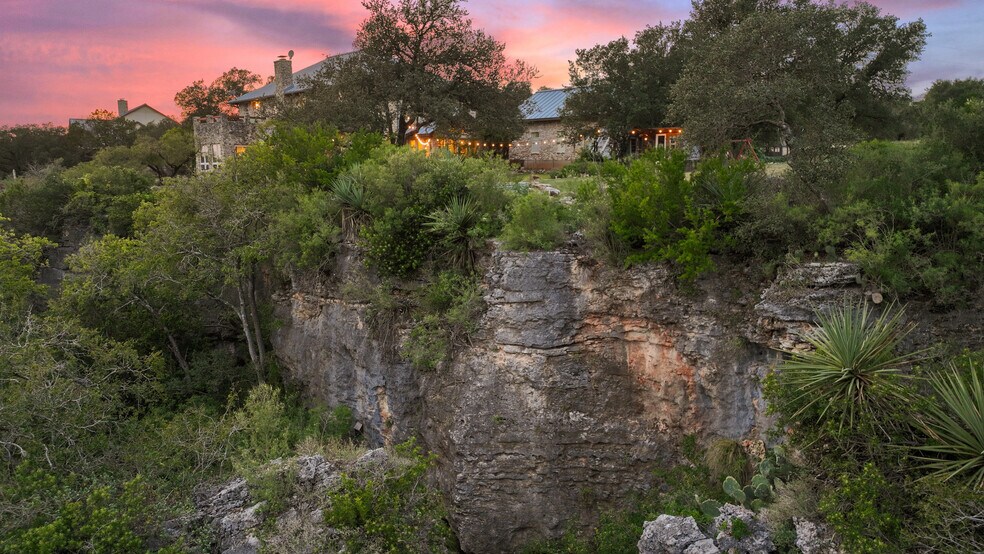 More Photos Of 5229 Hupedo Ranch Rd, Spicewood Specialty For Sale