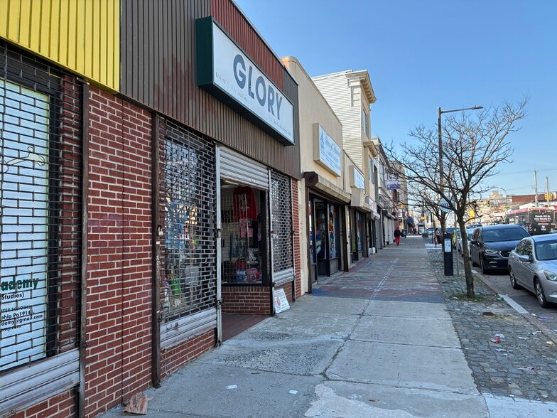 More Photos Of 52 W Chelten Ave, Philadelphia Storefront Retail Office For Sale