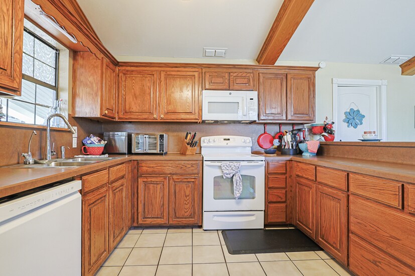 More Photos Of 18501 County Road 3131, Gladewater Multifamily For Sale