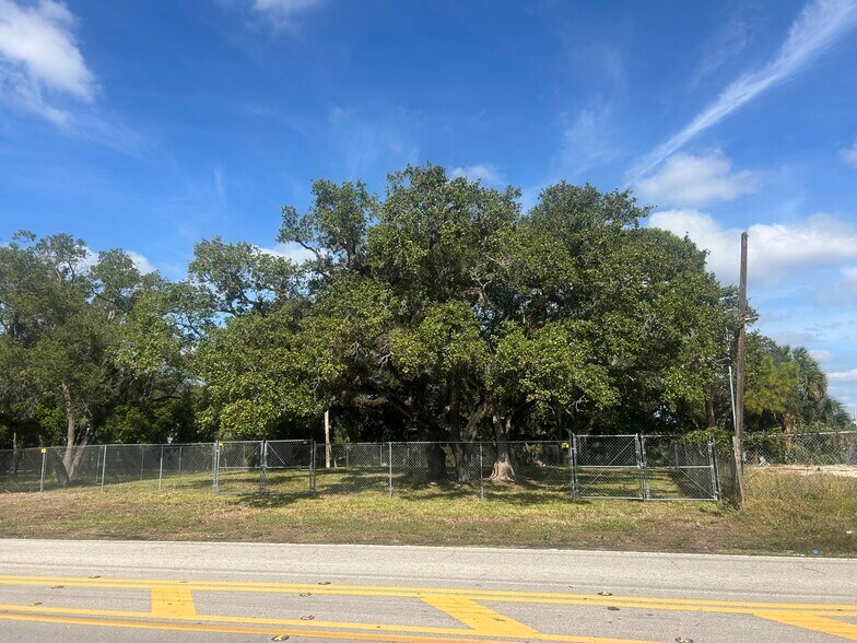 More Photos Of 2551 SW 36th St, Dania Beach Land For Sale