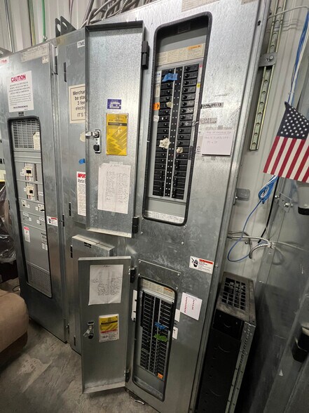 More Photos Of 3600 Main St, Jasper Storefront For Sale