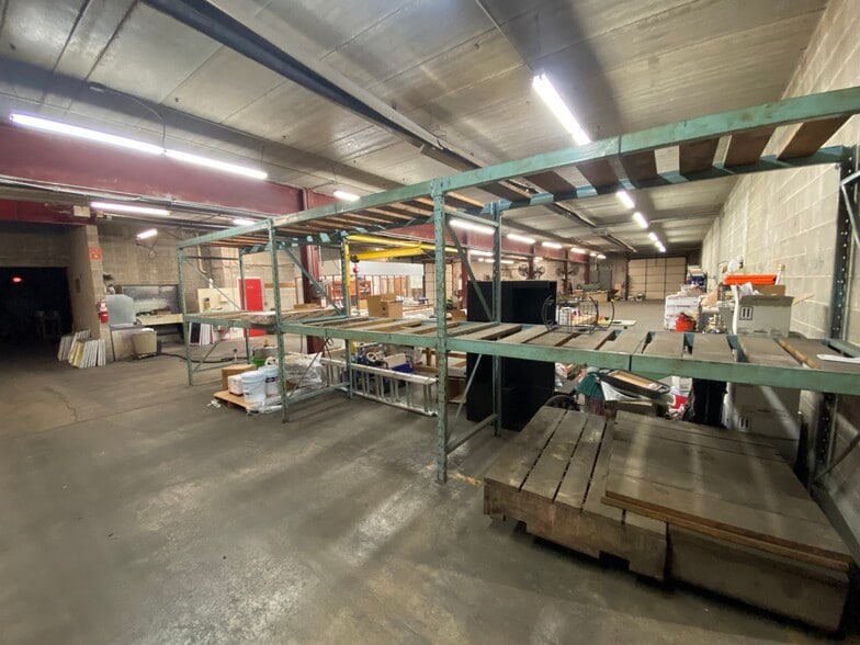 More Photos Of 21 N 12th St, Belleville Industrial For Sale
