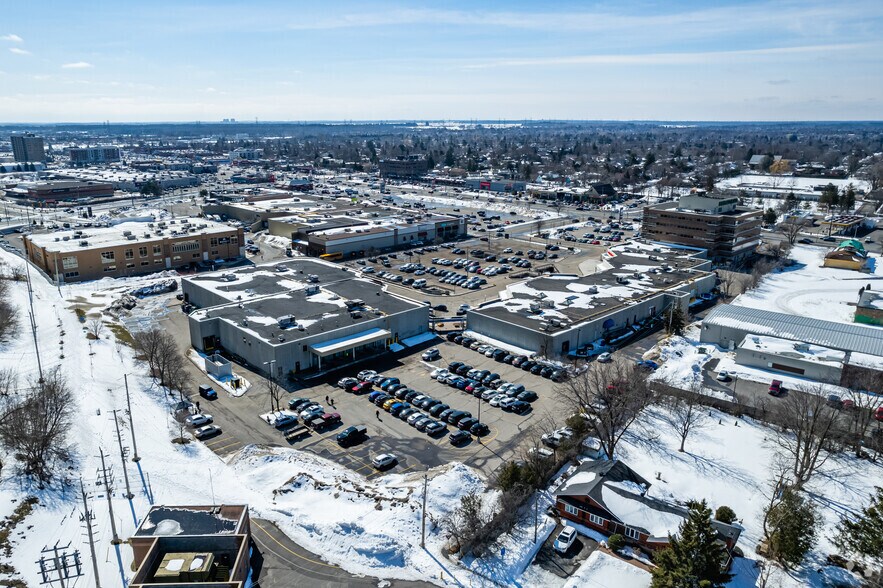 More Photos Of 1547 Merivale Rd, Ottawa Office For Lease