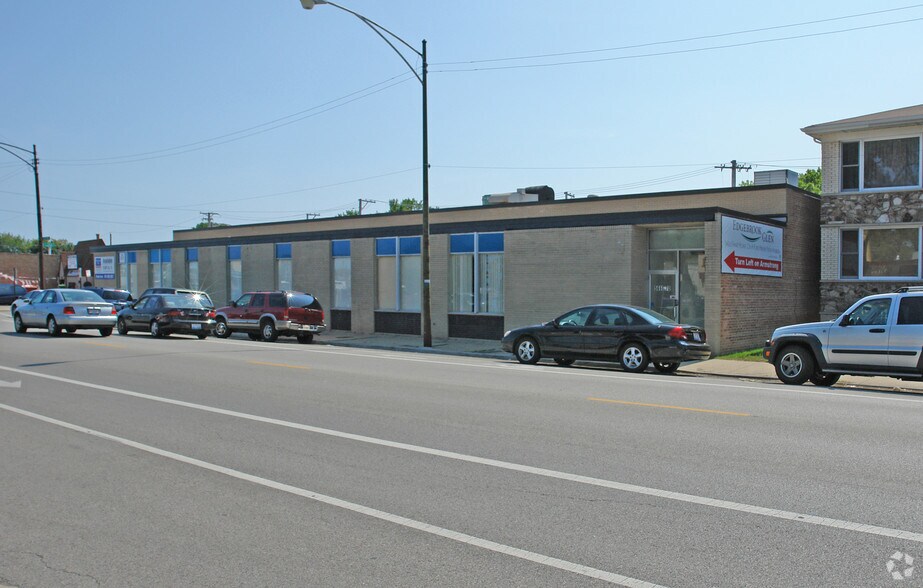 More Photos Of 5660 N Elston Ave, Chicago Warehouse For Sale
