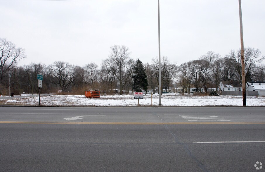 More Photos Of Sibley Blvd @ Riverside Dr, South Holland Land For Sale