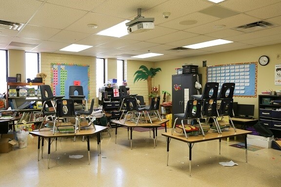 More Photos Of 5050 N 19th Ave, Phoenix Schools For Lease