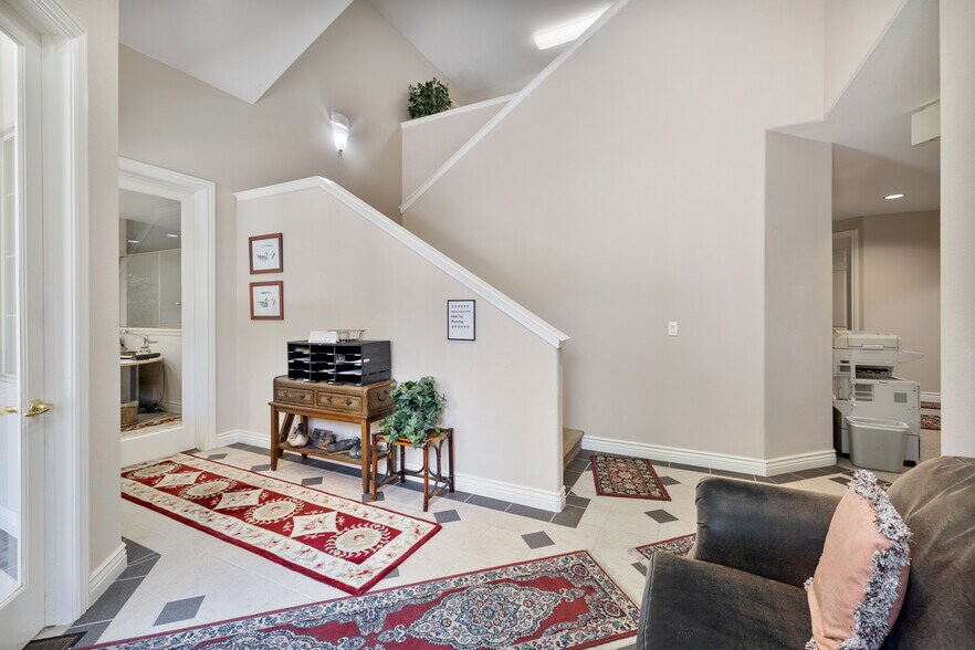 More Photos Of 4747 Caughlin Pky, Reno Office For Sale