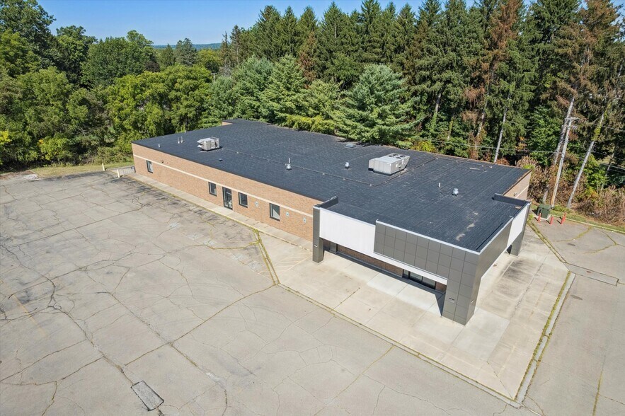 More Photos Of 2715 Wilmington Rd, New Castle Storefront For Lease