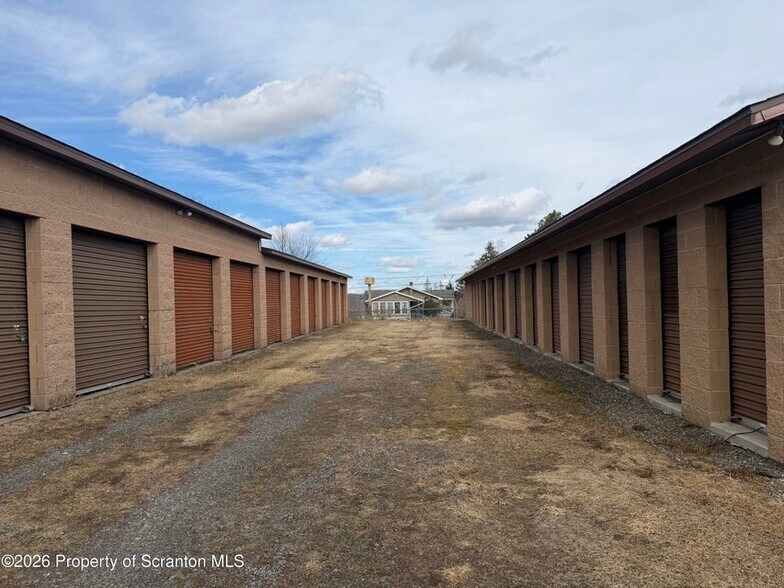 More Photos Of 25 Dennis Rd, Scott Township Self Storage For Sale