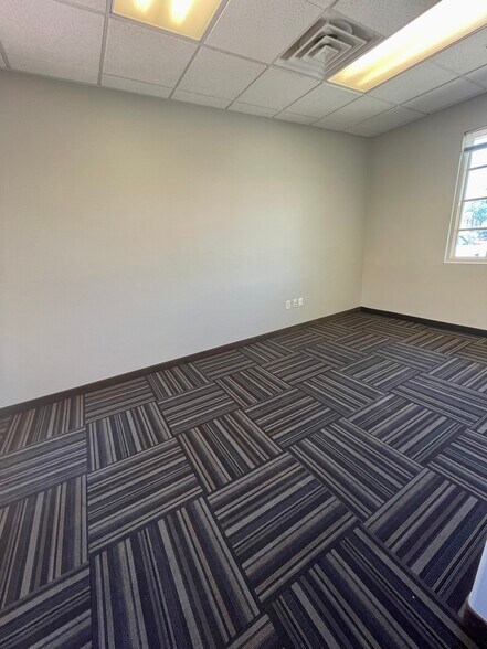 More Photos Of 3283 E Warm Springs Rd, Las Vegas Medical For Lease