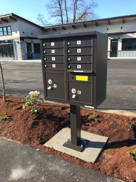 More Photos Of 12421 State Ave, Marysville Office Residential For Lease