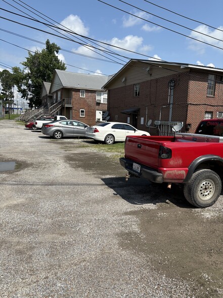 More Photos Of 203 E Chestnut St, Gadsden Apartments For Sale