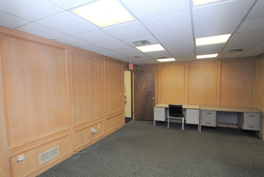 More Photos Of 332 Commons Way, Toms River Medical For Lease