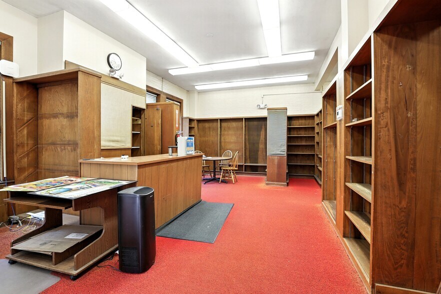 More Photos Of 3 Merrimack St, Penacook Office For Sale