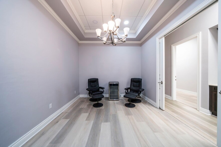 More Photos Of 24551 Production Cir, Bonita Springs Showroom For Lease