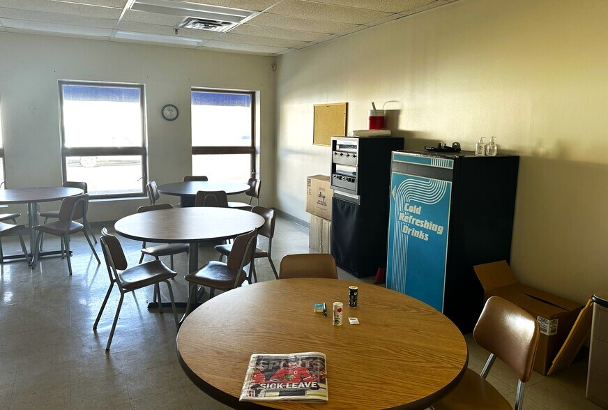 More Photos Of 3455 S Mulford Rd, Rockford Industrial For Sale