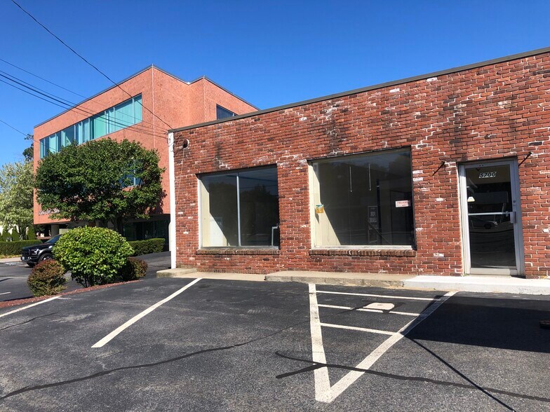 More Photos Of 5700 Post Rd, East Greenwich Office For Lease