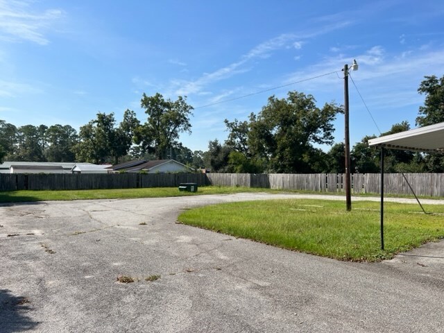 More Photos Of 372 E College Ave, Ashburn Office Residential For Sale