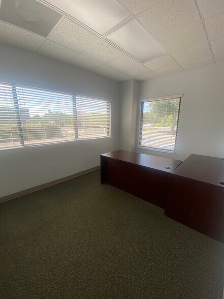 More Photos Of 15506 County Line Rd, Spring Hill Daycare Center For Lease