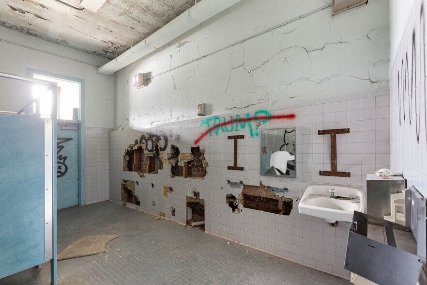 More Photos Of 1221 E 16th St, Jacksonville Schools For Sale