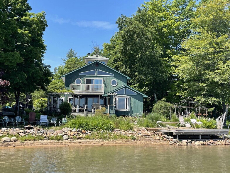 More Photos Of 12427 S Homestead Rd, Sault Sainte Marie Trailer Camper Park For Sale