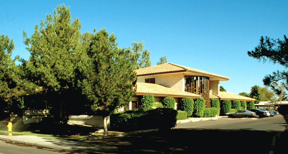 More Photos Of 4625 S Lakeshore Dr, Tempe Office For Lease