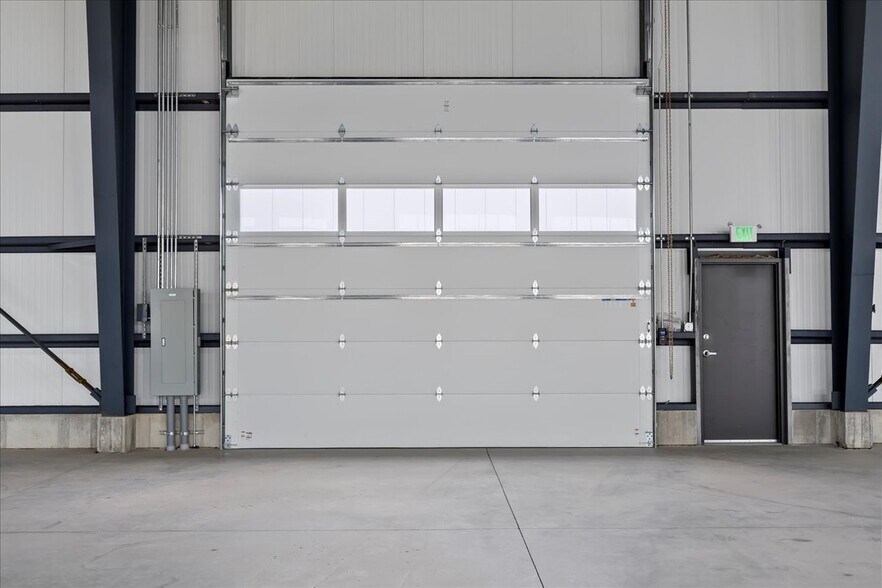 More Photos Of 1166 N 2000 W, Farr West Light Distribution For Lease
