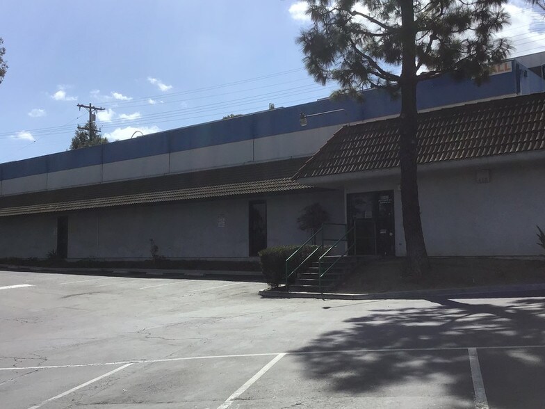 More Photos Of 100 N Tustin Ave, Anaheim General Retail For Sale