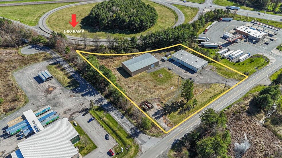 More Photos Of 132 Commercial Blvd, Blakeslee Warehouse For Sale