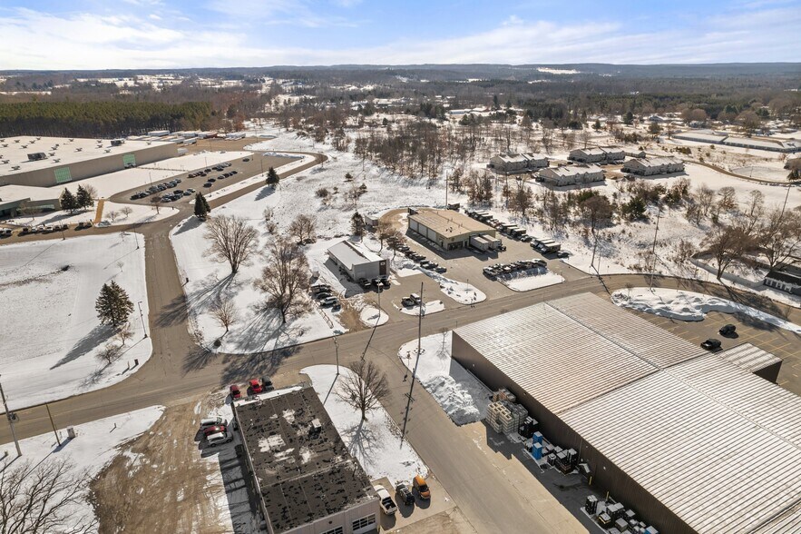 More Photos Of 110 N Bronson Ave, Big Rapids Office For Sale