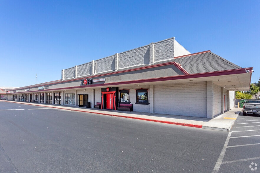 More Photos Of 2401 E Orangeburg Ave, Modesto Unknown For Lease