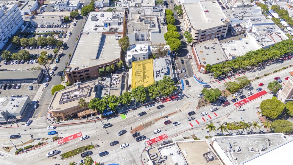 More Photos Of 9517-9523 Culver Blvd, Culver City Storefront For Sale