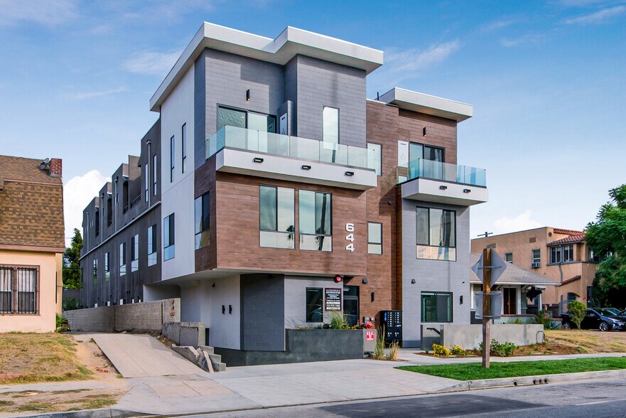 More Photos Of 644 N Normandie Ave, Los Angeles Apartments For Sale