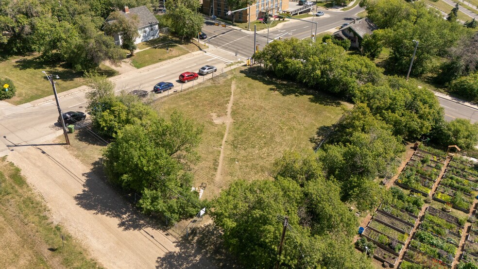 More Photos Of 9850 Bellamy Hill Rd NW, Edmonton Land For Sale