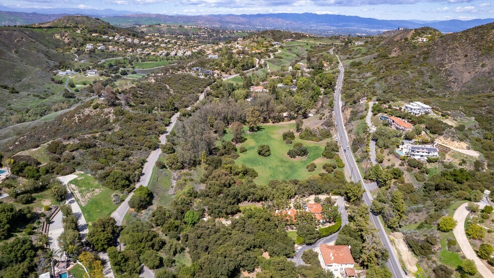 More Photos Of 24415 Mulholland Hwy, Calabasas Land For Sale
