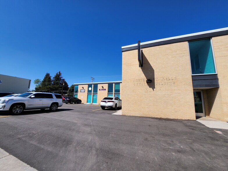 Primary Photo Of 2765 S Colorado Blvd, Denver Office For Lease