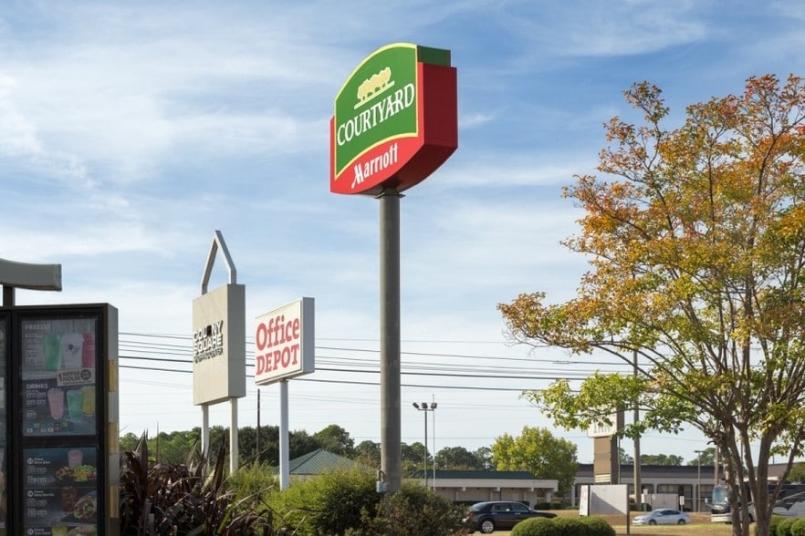 More Photos Of 3040 Ross Clark Cir, Dothan Hotel For Sale