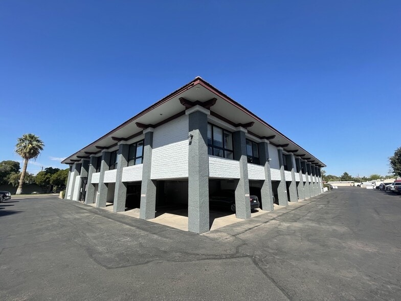 More Photos Of 2942 N 24th St, Phoenix Office Residential For Lease