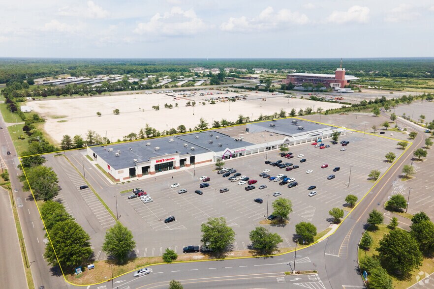 More Photos Of 4403 Black Horse Pike, Mays Landing General Retail For Lease