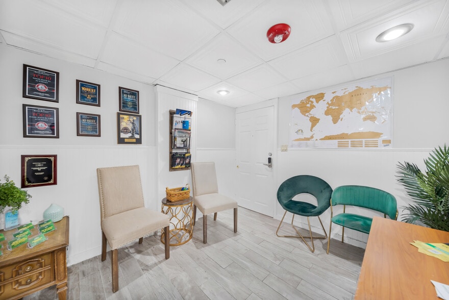 More Photos Of 4011 W Flagler St, Miami Loft Creative Space For Sale