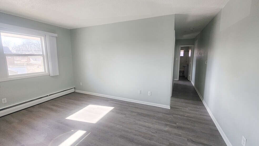 More Photos Of 3315 E 15th St, Des Moines Apartments For Sale