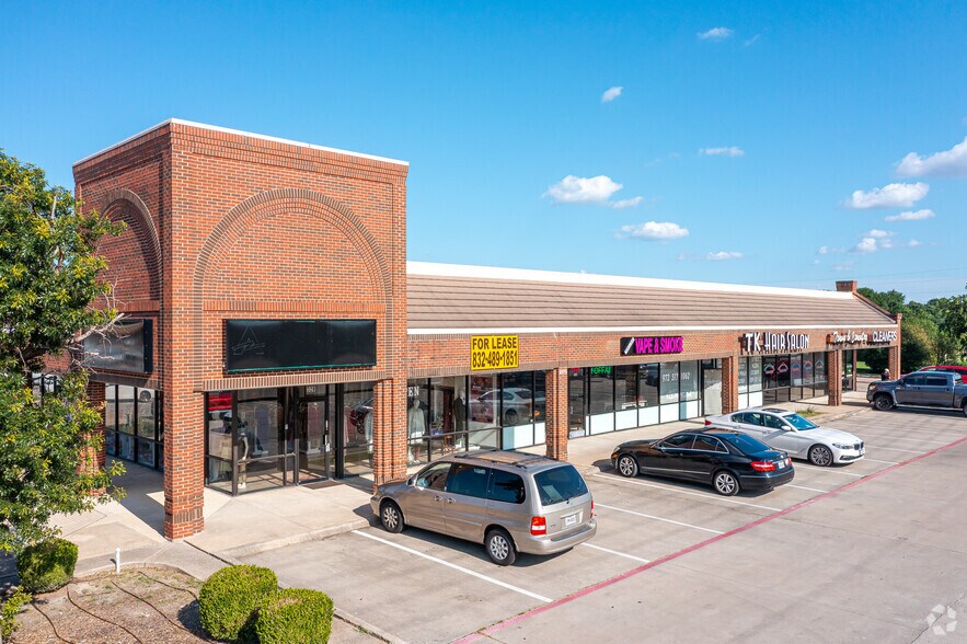 More Photos Of 2040-2070 W Spring Creek Pky, Plano Storefront For Lease