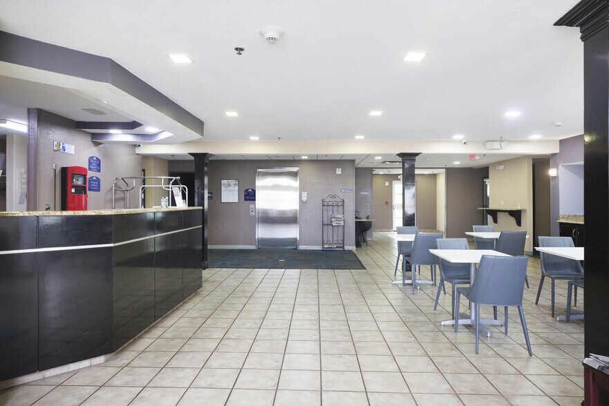 More Photos Of 518 Bonita Lakes Dr, Meridian Hotel For Sale