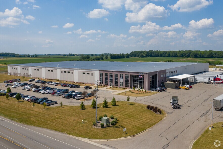 More Photos Of 1055 7 Mile Rd NW, Comstock Park Manufacturing For Lease