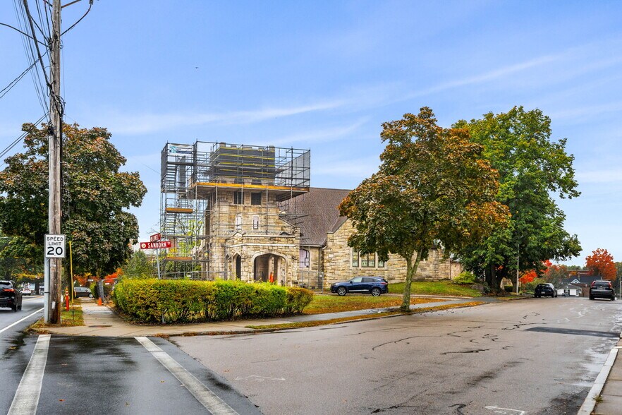 More Photos Of 32 Lowell St, Reading Religious Facility For Sale