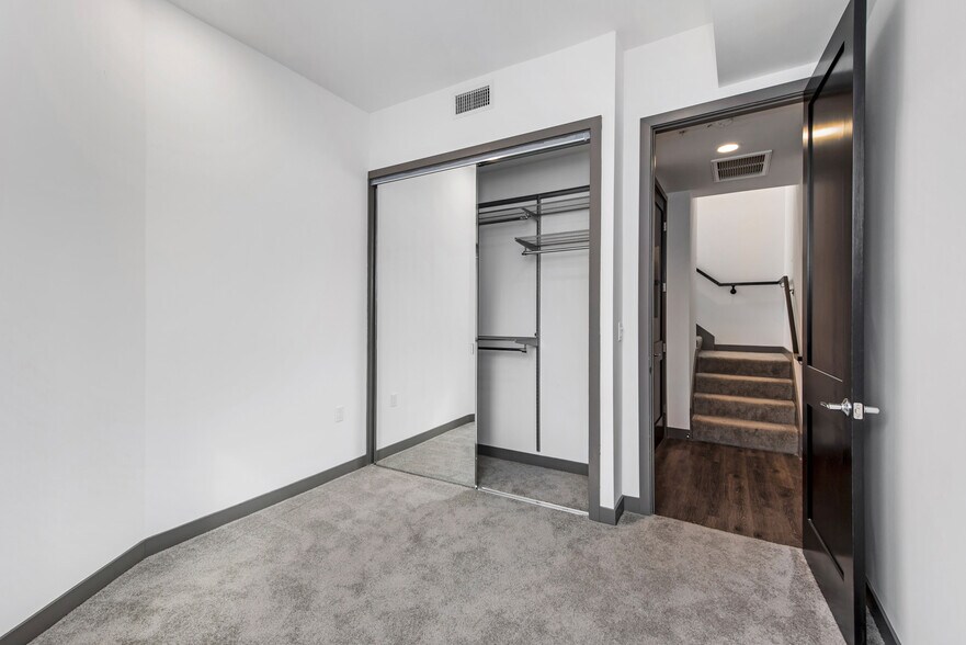 More Photos Of 644 N Normandie Ave, Los Angeles Apartments For Sale