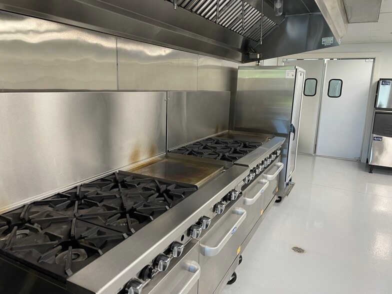 More Photos Of 1019 Hardscrabble Rd, Mineral Bluff Winery Vineyard For Sale