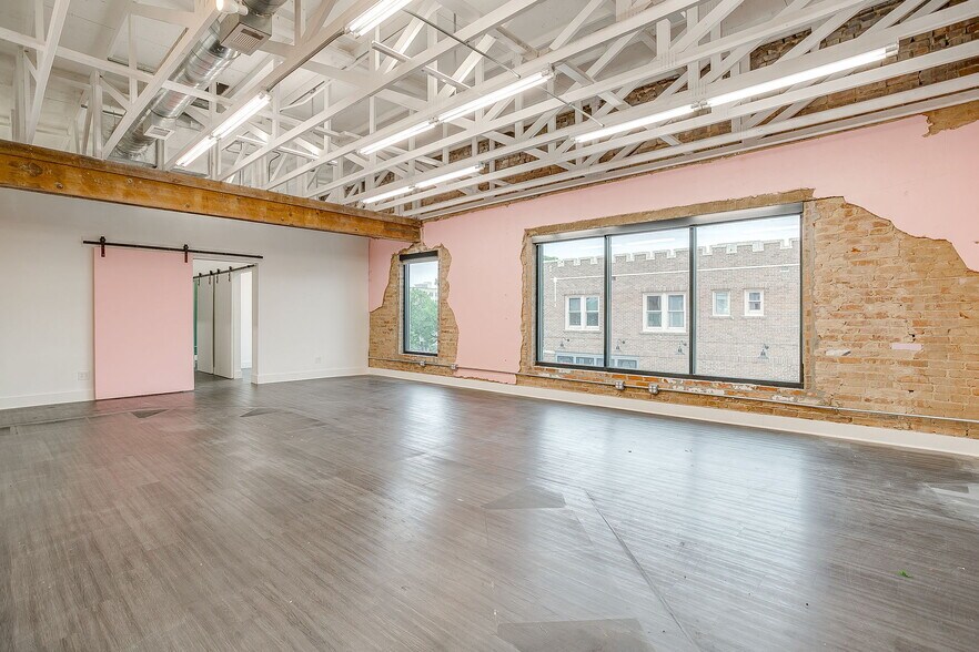 More Photos Of 1201 W Magnolia Ave, Fort Worth Loft Creative Space For Lease
