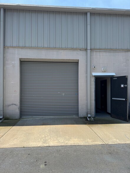 More Photos Of 1370 US Highway 80 E, Pooler Light Manufacturing For Lease